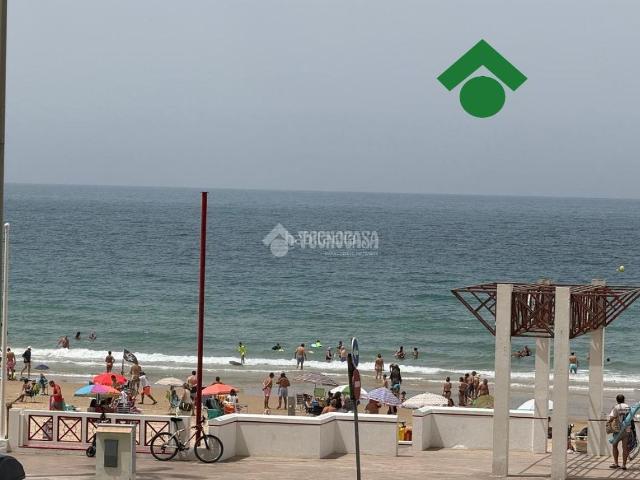 Piso en venta en Cádiz, Paseo Marítimo San José La Laguna. Piso en venta en Cádiz. Pisos.