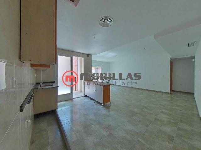 Piso en venta en Calasparra. Venta de piso en calle Arroz Bomba, Calasparra Murcia. Pisos.