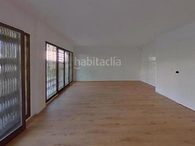 Piso en venta en Calella. Piso en venta en calle Turisme. Pisos.