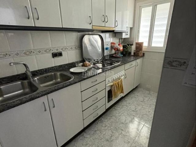 Piso en venta en Calella. Precioso apartamento de 2 habitaciones cerca de la playa. Pisos.