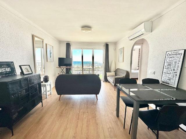 Piso en venta en calle Mugadelta, Castelló d´Empúries, de 57 m² 2 habitaciones por 225.000