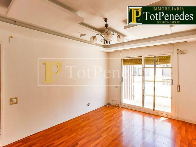 Piso en venta en calle Murcia, Sant Pere de Ribes, de 76 m² 4 habitaciones por 155.000