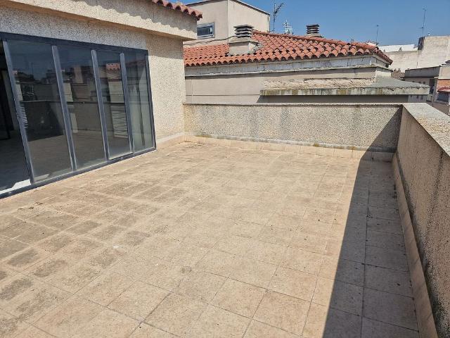 Piso en venta en calle Magdalena, Lleida, de 43 m² 1 habitación por 148.000