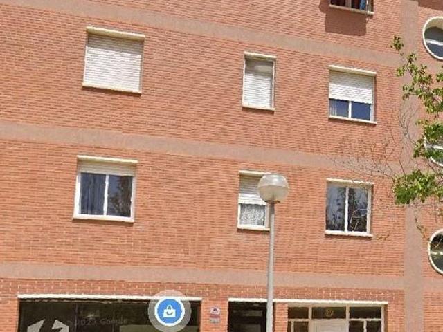Piso en venta en calle Major, Montornès del Vallès, de 118 m² 4 habitaciones por 195.000