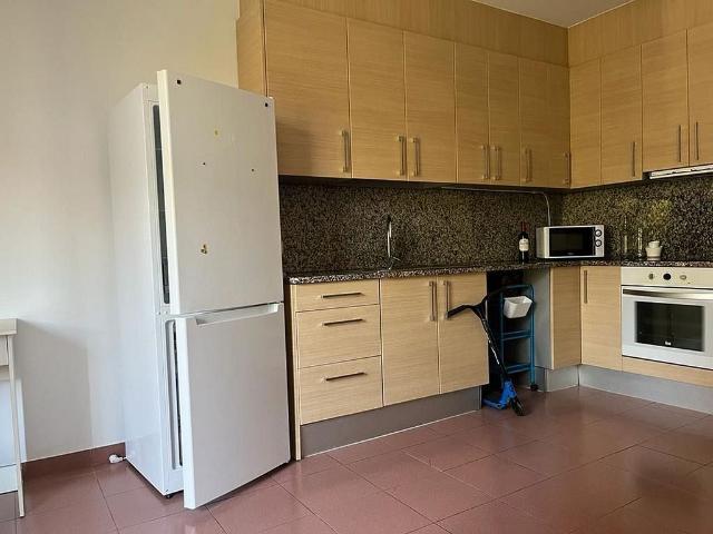 Piso en venta en calle Major, Salt, de 47 m² 2 habitaciones por 155.000