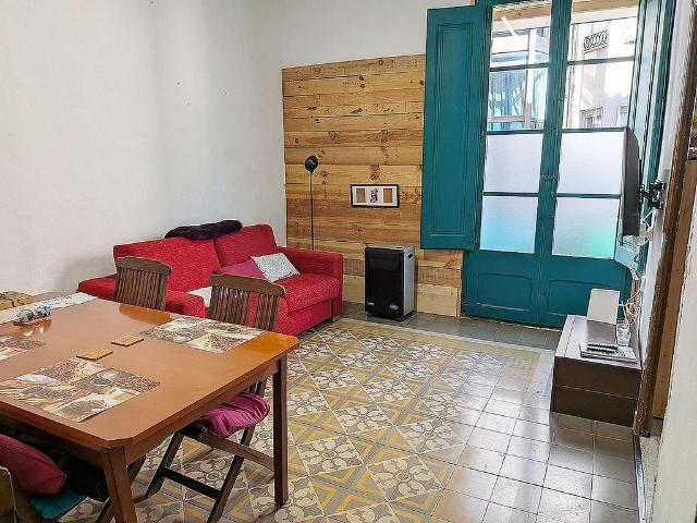 Piso en venta en calle Major, Ulldecona, de 90 m² 2 habitaciones por 85.000