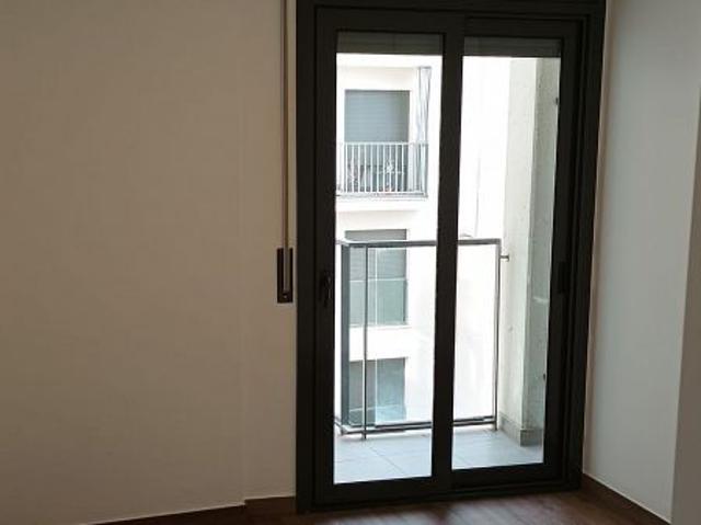 Piso en venta en calle Manuel de Falla, Figueres, de 58 m² 2 habitaciones por 115.000