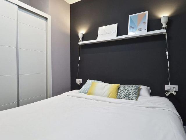 Piso en venta en calle Mas, Hospitalet de Llobregat, L´, de 24 m² 1 habitación por 190.000