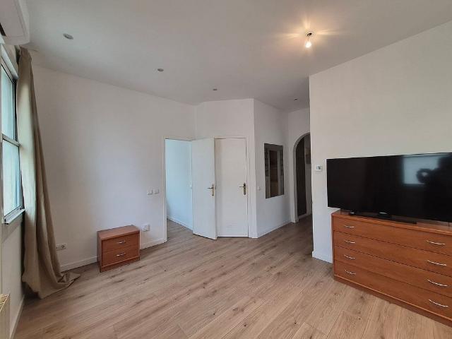 Piso en venta en calle Mar, Barcelona, de 45 m² 1 habitación por 229.000