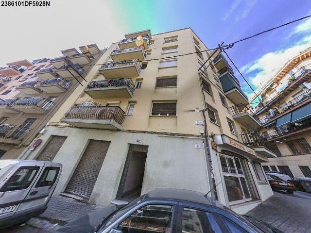 Piso en venta en calle Marathon, Mataró, de 72 m² 3 habitaciones por 80.000