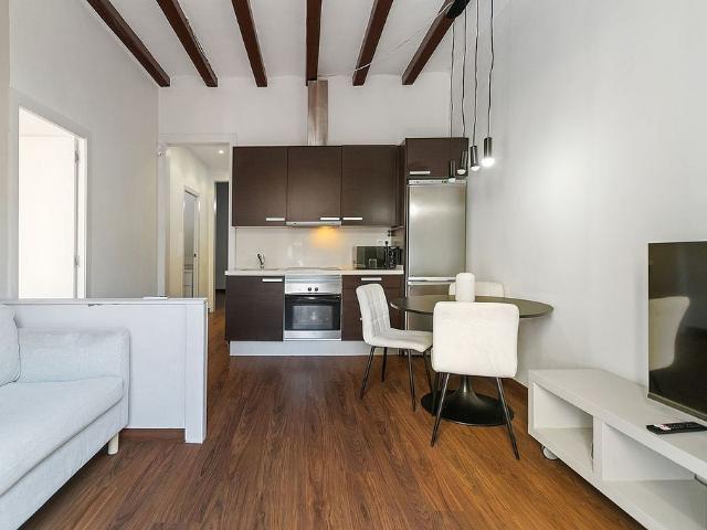 Piso en venta en calle Martinez de la Rosa, Barcelona, de 49 m² 2 habitaciones por 440.000