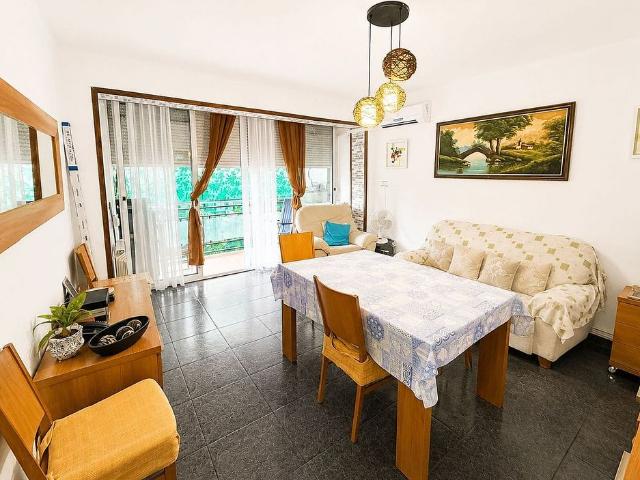 Piso en venta en calle Menorca, Tarragona, de 84 m² 3 habitaciones por 135.000