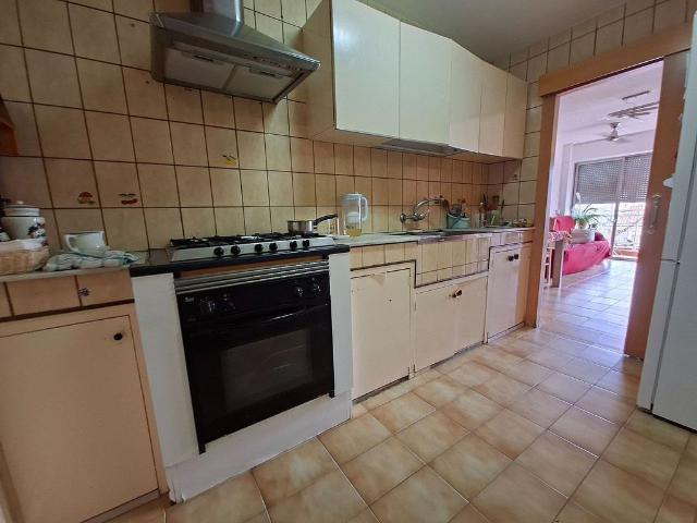 Piso en venta en calle Miquel Biada, Mataró, de 75 m² 3 habitaciones por 235.000