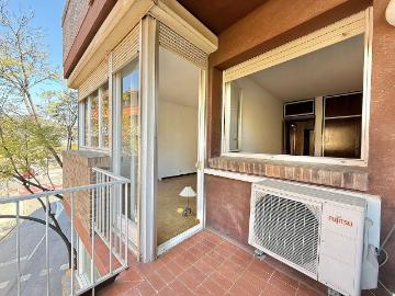 Piso en venta en calle Miquel Reverter, Sant Just Desvern, de 90 m² 4 habitaciones por 499.000