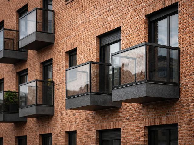 Piso en venta en calle Montalegre, Badalona, de 78 m² 3 habitaciones por 460.000