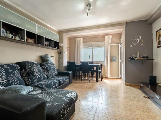 Piso en venta en calle Montblanc, Reus, de 81 m² 2 habitaciones por 165.000