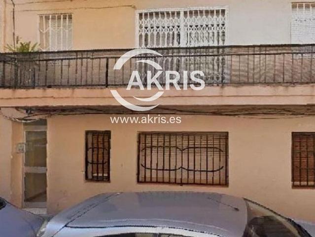 Piso en venta en calle Montcada, Mataró, de 69 m² 3 habitaciones por 178.250