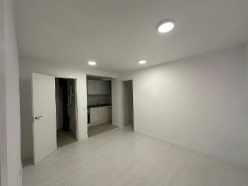 Piso en venta en calle Montseny del, Hospitalet de Llobregat, L´, de 54 m² 3 habitaciones por 230.000
