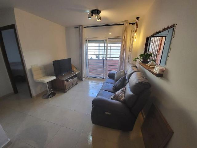 Piso en venta en calle Montseny, Santa Coloma de Farners, de 90 m² 3 habitaciones por 245.000