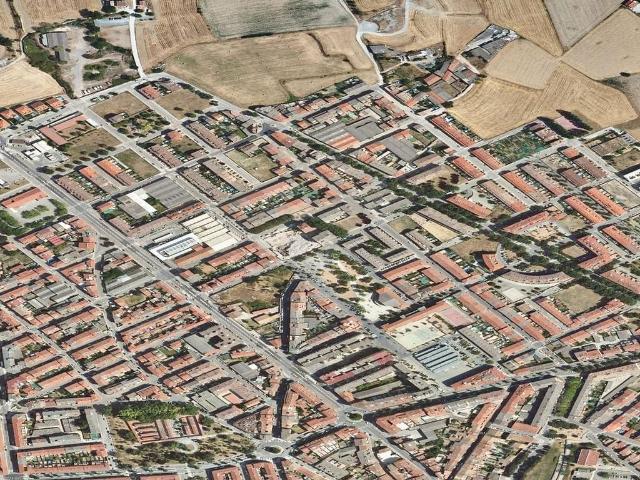 Piso en venta en calle Mossèn Aulet, Manlleu, de 83 m² 4 habitaciones por 106.000