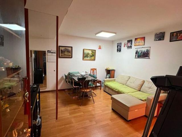 Piso en venta en calle Mossèn Jaume Busquet, Hospitalet de Llobregat, L´, de 90 m² 4 habitaciones por 290.000