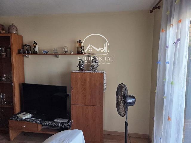 Piso en venta en calle Mossèn Ramon Magrí, Alcarràs, de 80 m² 2 habitaciones por 115.000