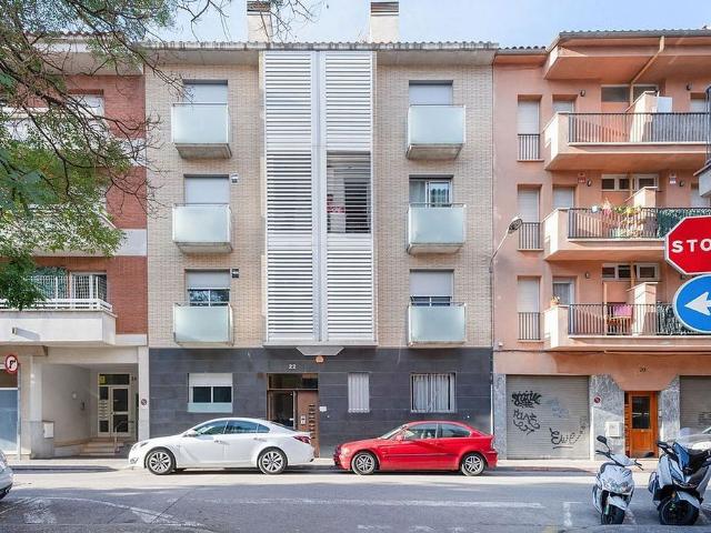 Piso en venta en calle Narcís Blanch, Girona, de 54 m² 1 habitación por 189.000