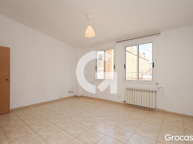 Piso en venta en calle Occident, Hospitalet de Llobregat, L´, de 88 m² 2 habitaciones por 260.000