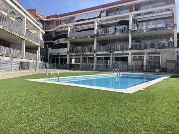 Piso en venta en calle Osona, Sant Feliu de Codines, de 59 m² 3 habitaciones por 229.000