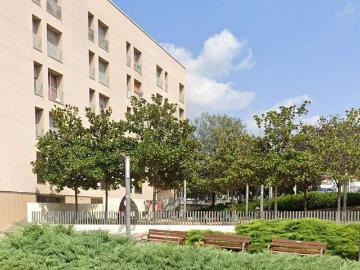 Piso en venta en calle atenes, Terrassa, de 56 m² 2 habitaciones por 107.500