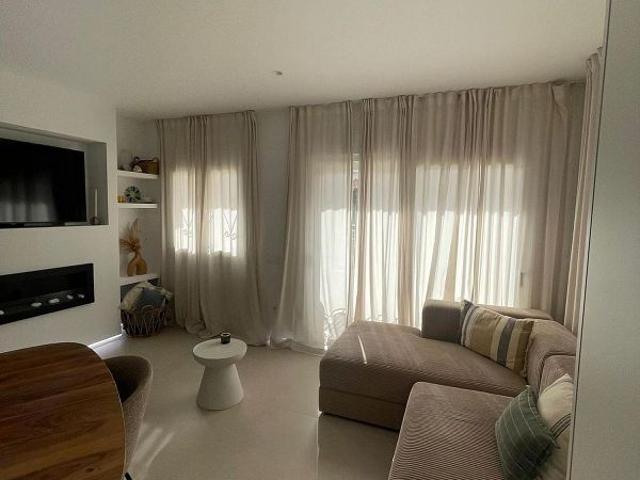 Piso en venta en calle Augusta, Vandellòs i l'Hospitalet de l'Infant, de 54 m² 1 habitación por 182.000