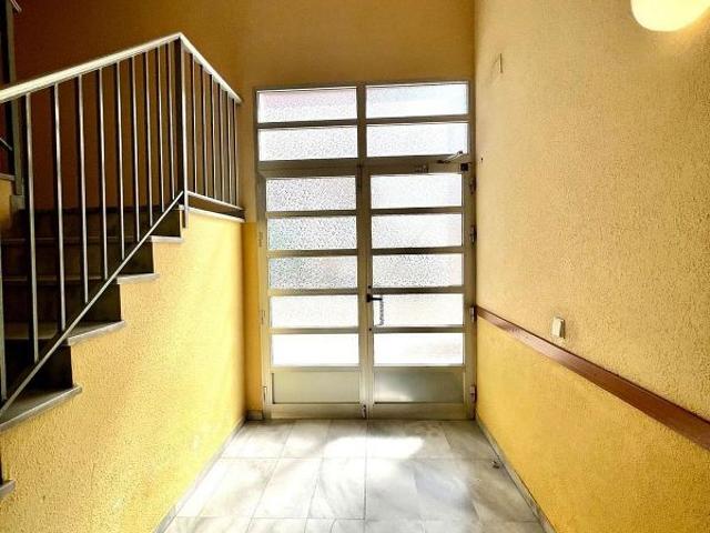 Piso en venta en calle Ávila, Amposta, de 67 m² 2 habitaciones por 80.000