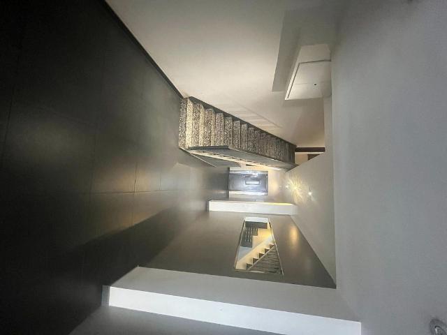 Piso en venta en calle Acadèmia, Lleida, de 103 m² 4 habitaciones por 165.000