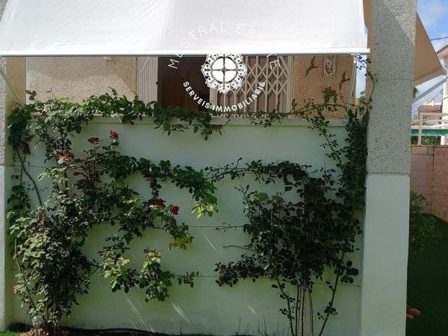 Piso en venta en calle Álvaro de Bazán, Cambrils, de 89 m² 3 habitaciones por 325.000