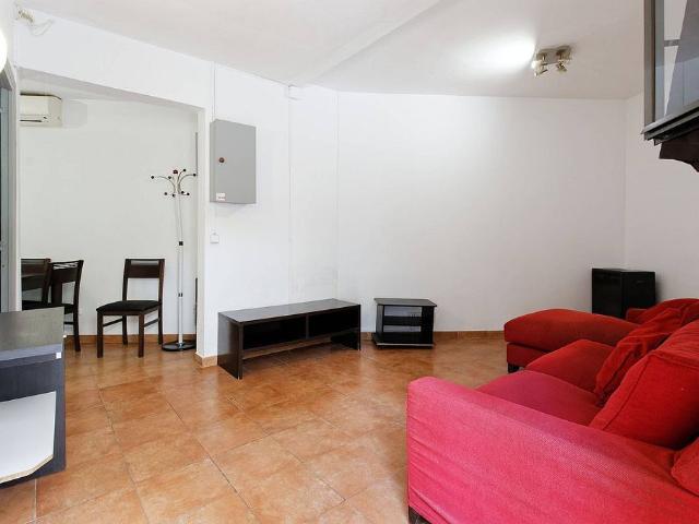 Piso en venta en calle Ana María Matute Ausejo, Barcelona, de 36 m² 1 habitación por 185.000