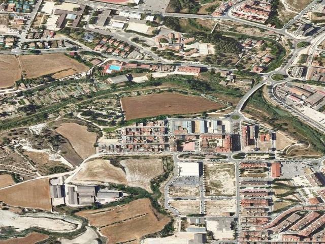 Piso en venta en calle Andalusia, Santa Margarida de Montbui, de 310 m² 3 habitaciones por 339.120