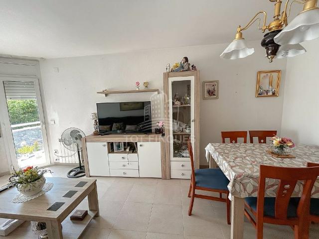 Piso en venta en calle Anselm Clavé, Valls, de 70 m² 2 habitaciones por 135.000