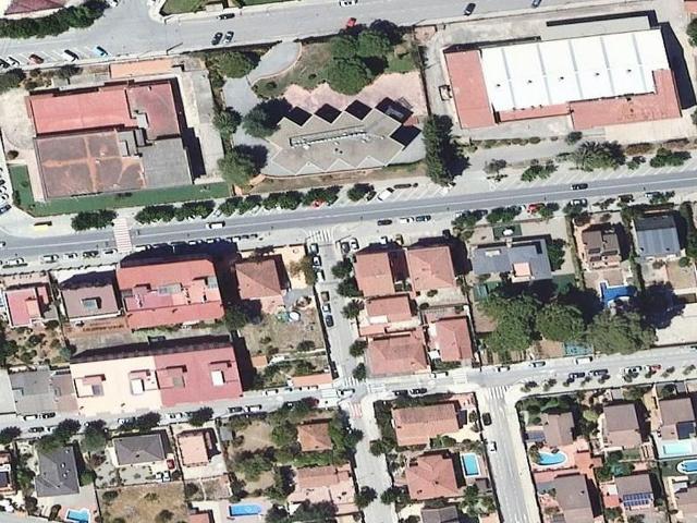 Piso en venta en calle Anselm Clavé, Cervelló, de 64 m² 1 habitación por 95.000