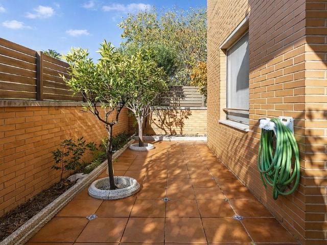 Piso en venta en calle Antònia Macià, Montgat, de 88 m² 3 habitaciones por 519.900