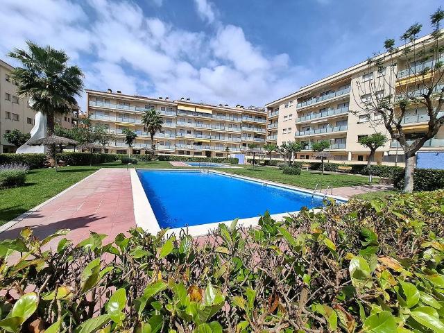 Piso en venta en calle Antilles, Lloret de Mar, de 73 m² 2 habitaciones por 239.000