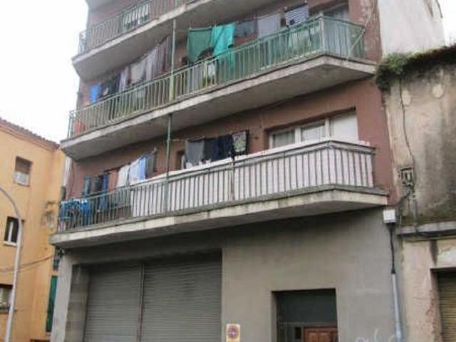 Piso en venta en calle Apel·Les Mestres, Montmeló, de 108 m² 3 habitaciones por 149.000