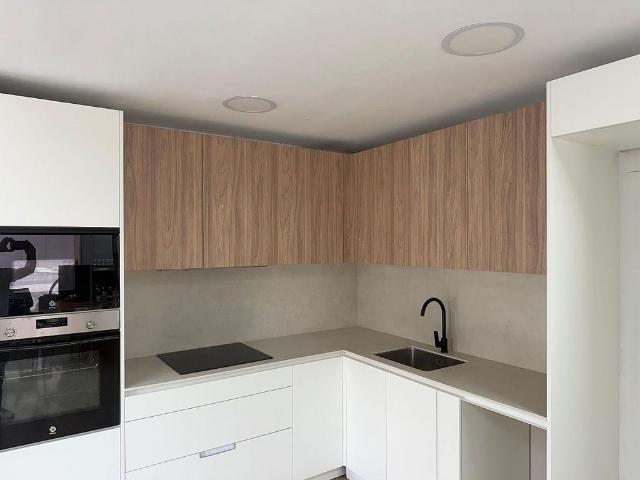 Piso en venta en calle Arcadi Casanovas, Martorell, de 83 m² 3 habitaciones por 374.221