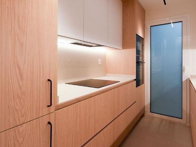 Piso en venta en calle Arago, Barcelona, de 98 m² 4 habitaciones por 698.000