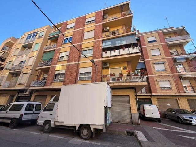 OPORTUNIDAD EXCLUSIVA EN EL BARRIO DEL CARMEN – CALLE BUENOS AIRES, 9