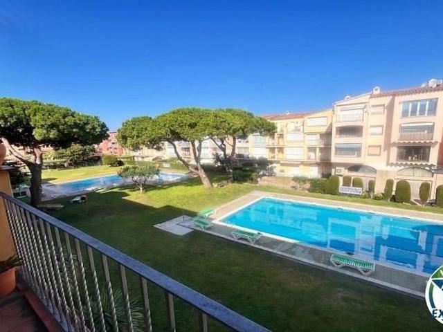Piso en venta en calle Badiagran Reserva, Castelló d´Empúries, de 65 m² 2 habitaciones por 210.000
