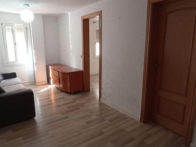 Piso en venta en calle Bailén, Badalona, de 50 m² 2 habitaciones por 135.000