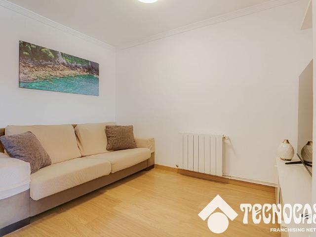 Piso en venta en calle Bailen, Badalona, de 51 m² 2 habitaciones por 169.900