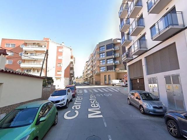 Piso en venta en calle Baldomer Lostau, Vilafranca del Penedès, de 106 m² 2 habitaciones por 184.000