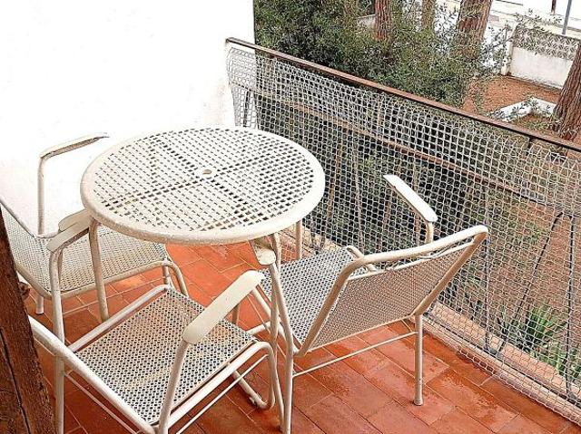 Piso en venta en calle Barcelona, Escala, L´, de 46 m² 1 habitación por 99.000
