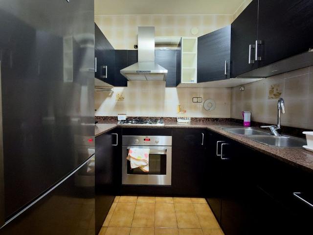 Piso en venta en calle Barcelona, Esparreguera, de 102 m² 4 habitaciones por 249.000